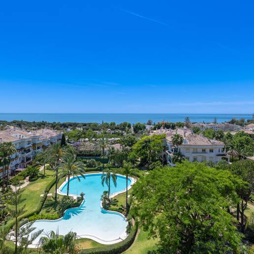 Exceptionell Duplex Penthouse i Hacienda de Nagüeles med havsutsikt på Golden Mile