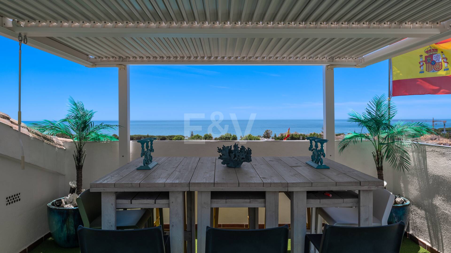 Exceptional Duplex Penthouse in Hacienda de Nagüeles with Sea Views on the Golden Mile