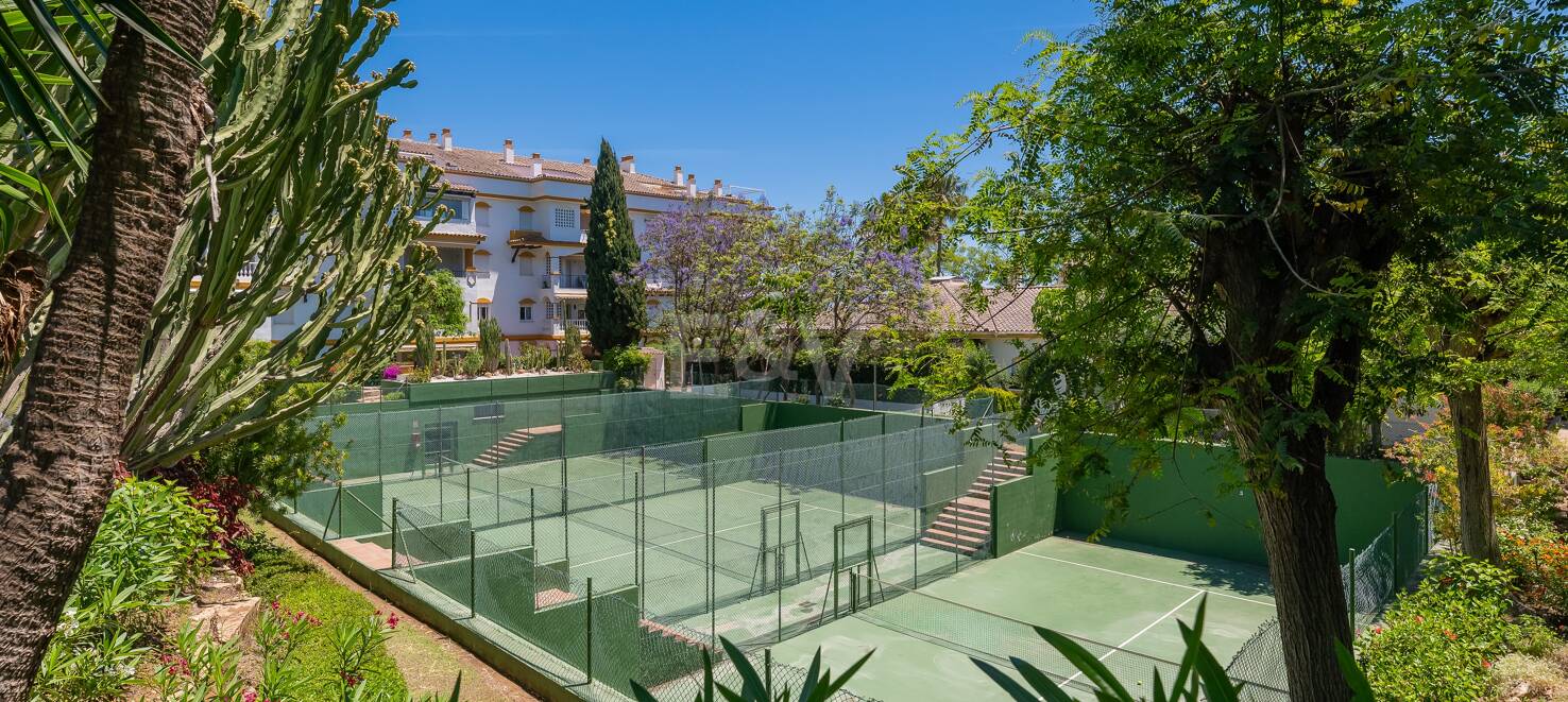 Exceptionell Duplex Penthouse i Hacienda de Nagüeles med havsutsikt på Golden Mile
