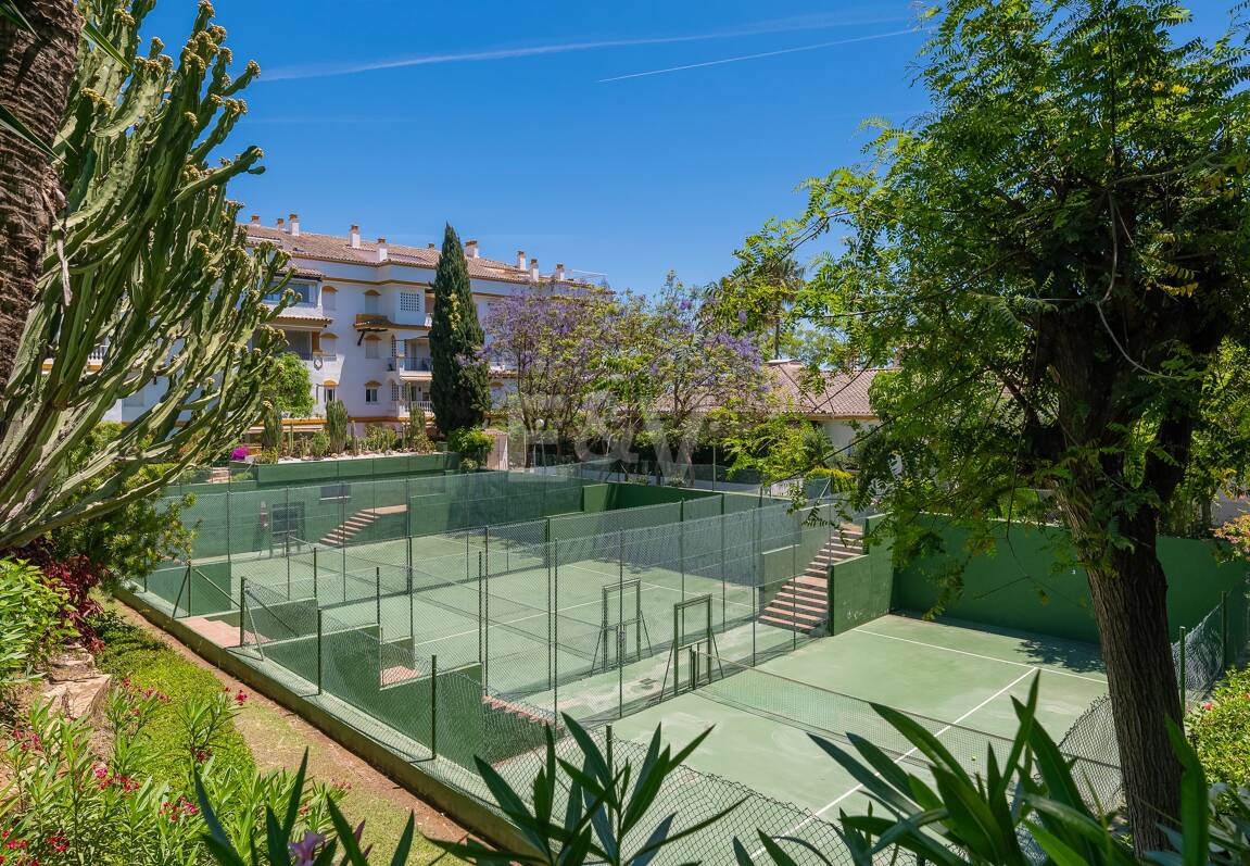 Exceptionell Duplex Penthouse i Hacienda de Nagüeles med havsutsikt på Golden Mile