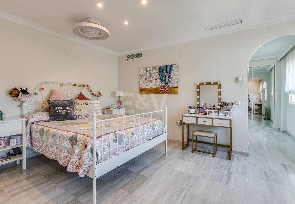 Exceptionell Duplex Penthouse i Hacienda de Nagüeles med havsutsikt på Golden Mile