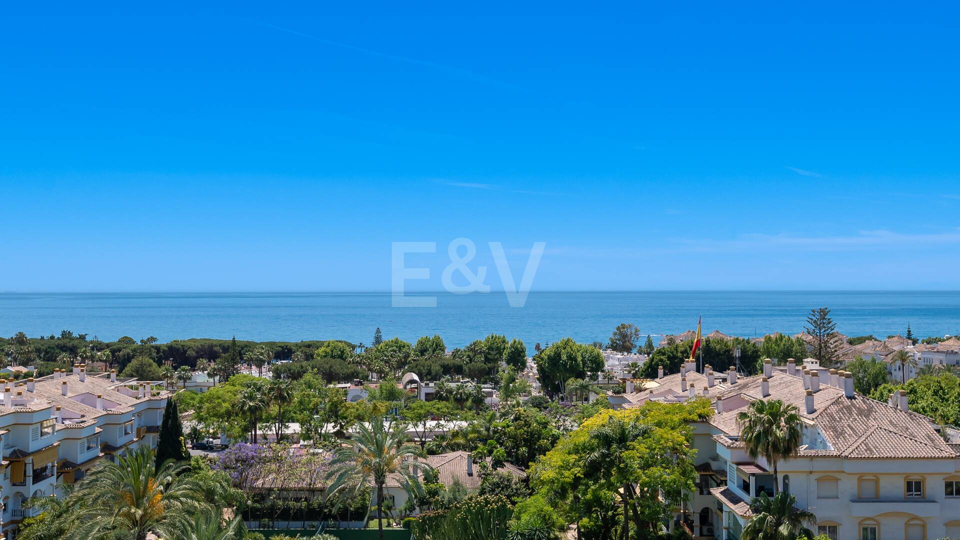 Exceptional Duplex Penthouse in Hacienda de Nagüeles with Sea Views on the Golden Mile