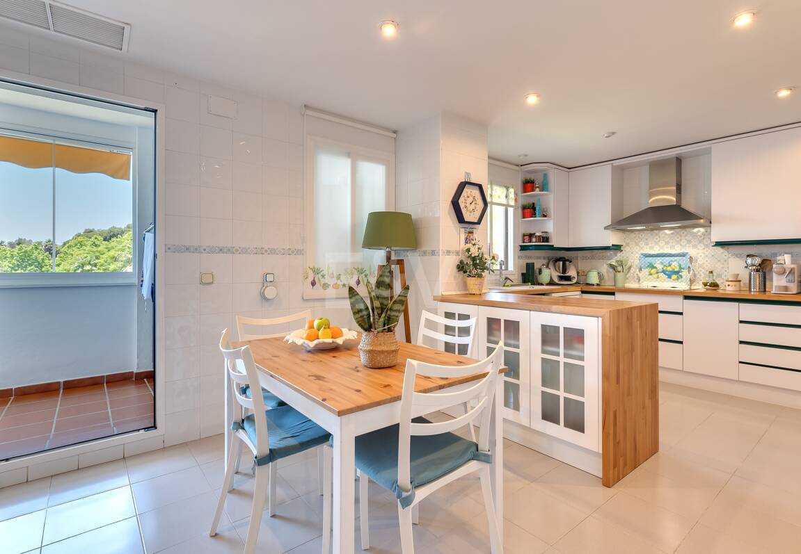 Exceptionell Duplex Penthouse i Hacienda de Nagüeles med havsutsikt på Golden Mile