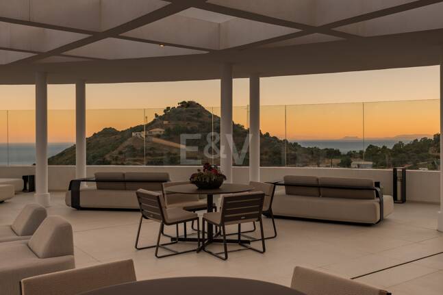 Apartamento con un precio inmejorable y vistas panorámicas al mar en Palo Alto