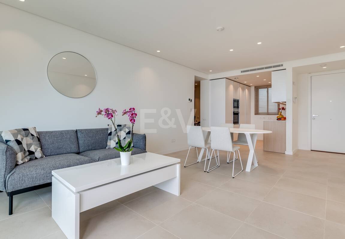 Apartamento con un precio inmejorable y vistas panorámicas al mar en Palo Alto