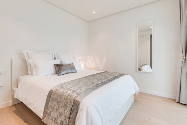 Best Priced Apartment in Palo Alto Marbella with Panoramic Sea Views