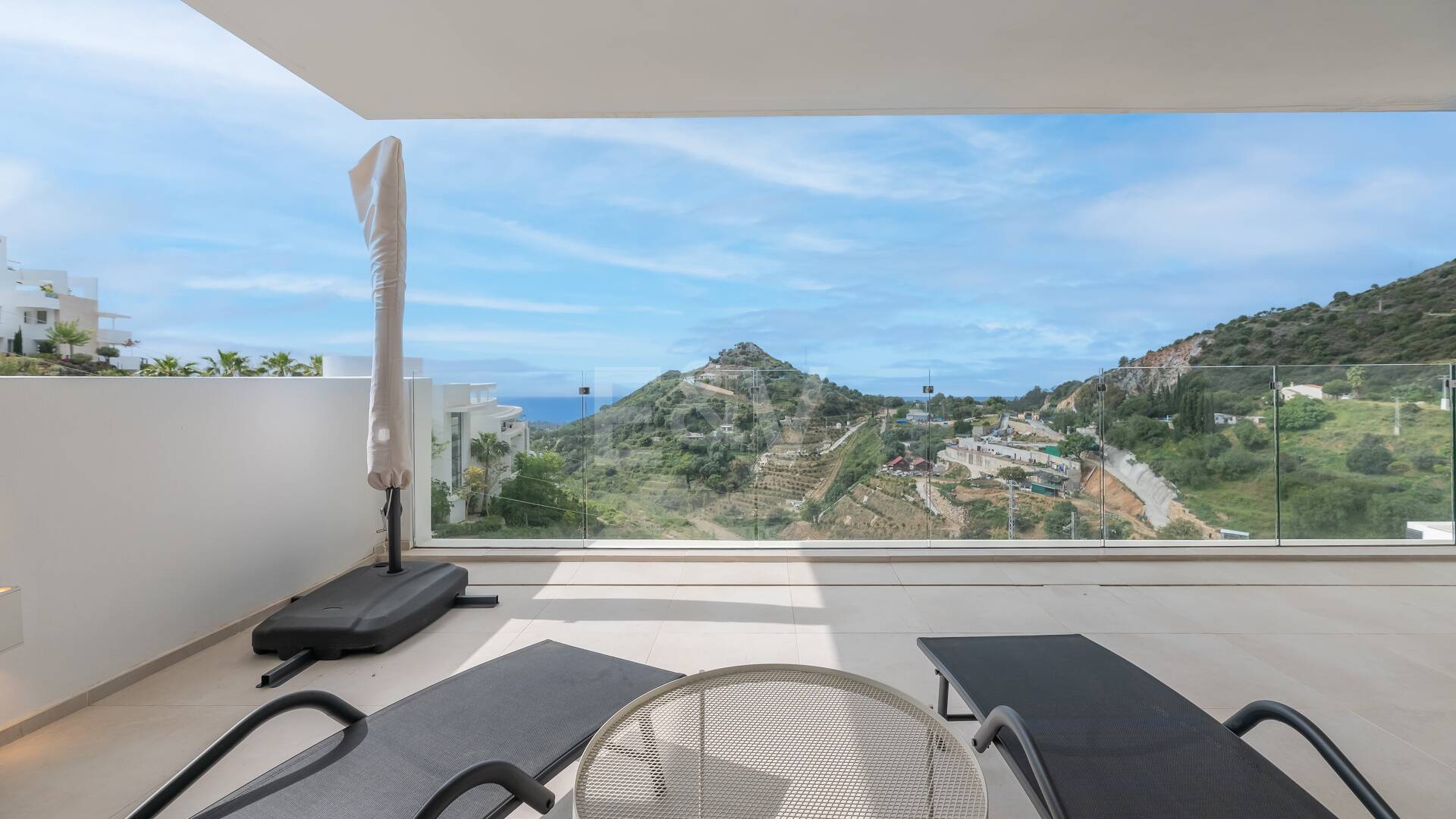 Apartamento con un precio inmejorable y vistas panorámicas al mar en Palo Alto