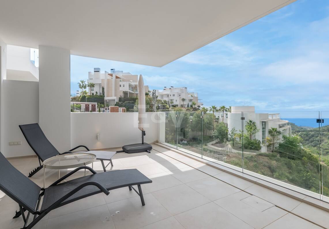 Best Priced Apartment in Palo Alto Marbella with Panoramic Sea Views