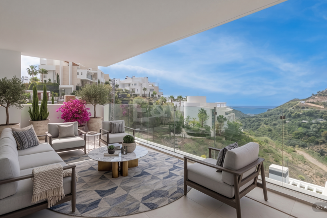 Best Priced Apartment in Palo Alto Marbella with Panoramic Sea Views