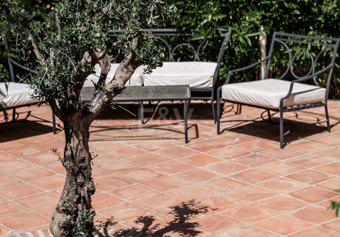 Charming Cortijo Style Villa in El Madroñal, Benahavís