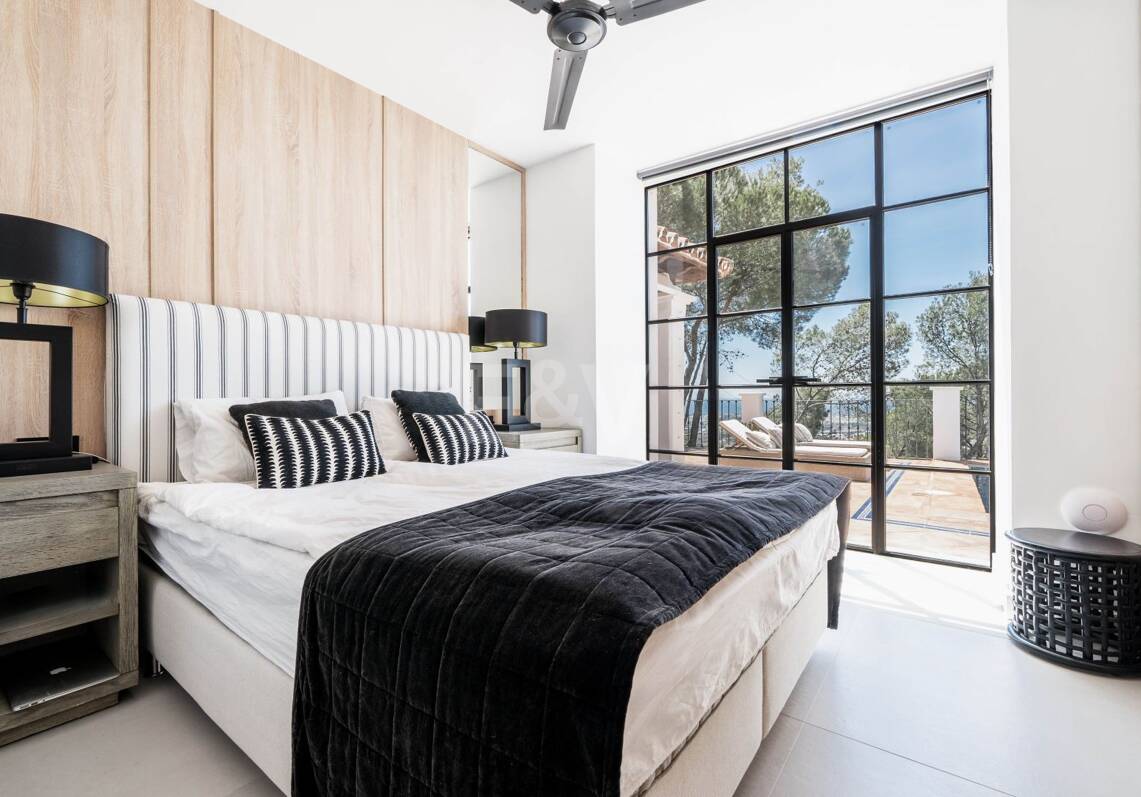 Charming Cortijo Style Villa in El Madroñal, Benahavís