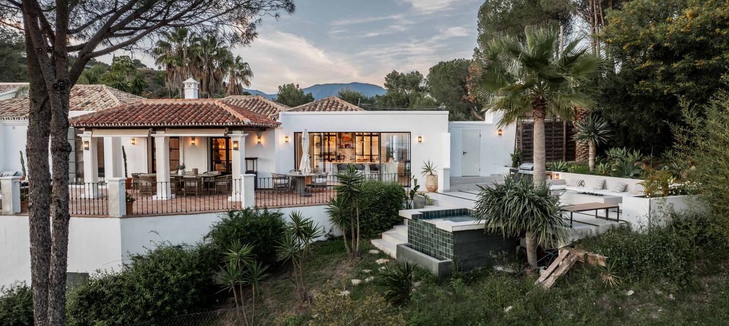 Charmante Villa im Cortijo-Stil in El Madroñal, Benahavís