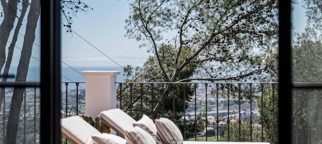 Charmante Villa im Cortijo-Stil in El Madroñal, Benahavís