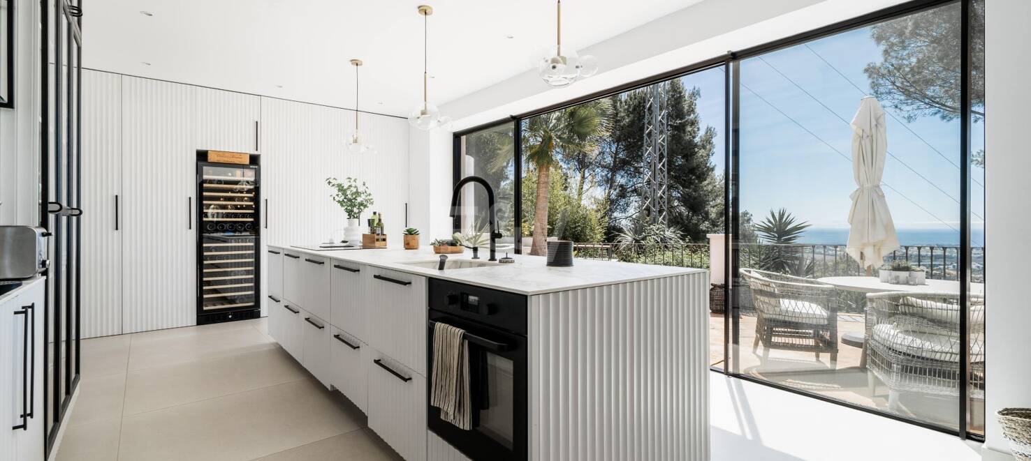 Charmante Villa im Cortijo-Stil in El Madroñal, Benahavís