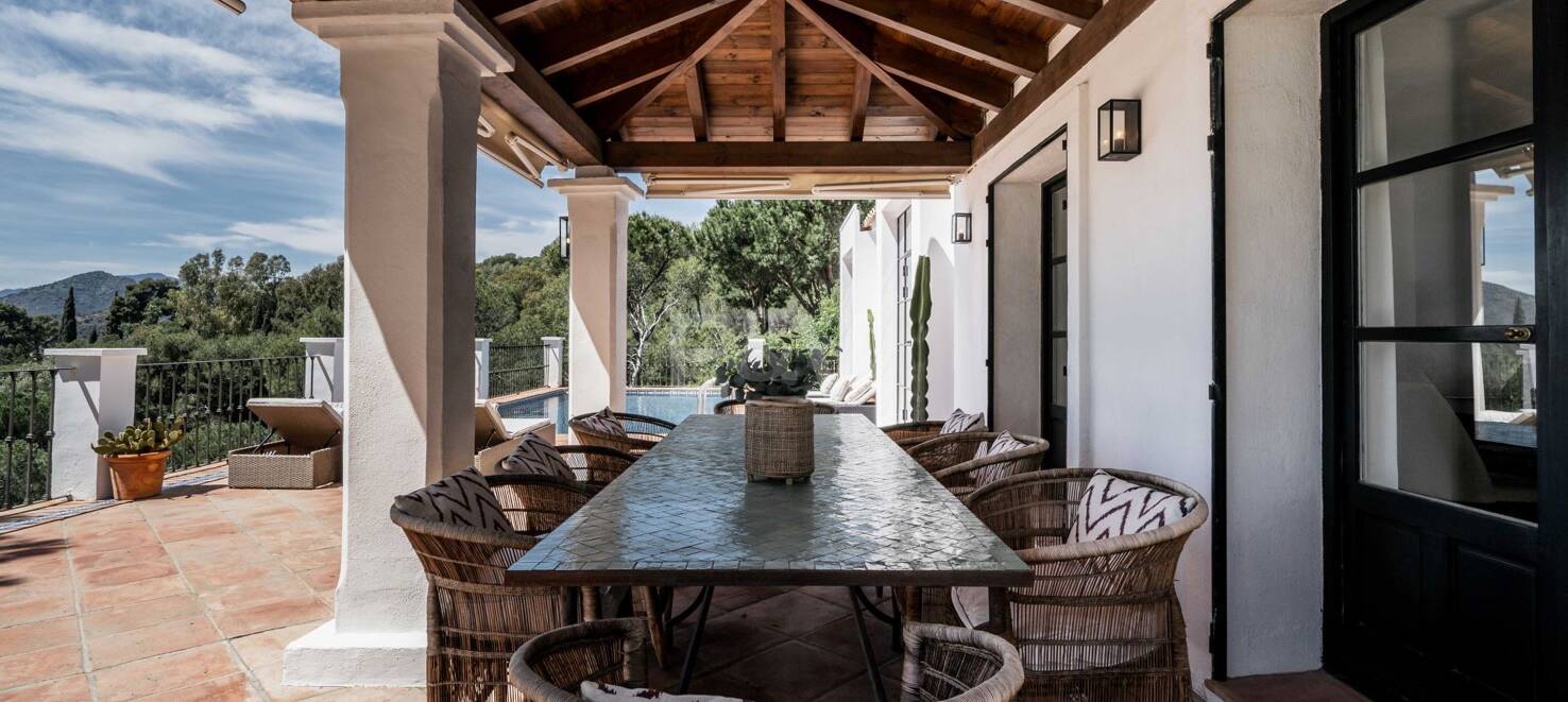 Charmante Villa im Cortijo-Stil in El Madroñal, Benahavís