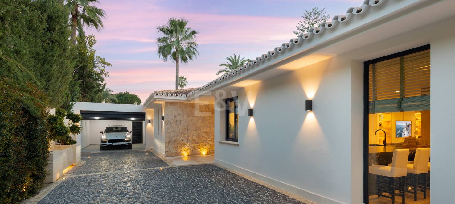Luxury Villa in Nueva Andalucía set within a golf paradise