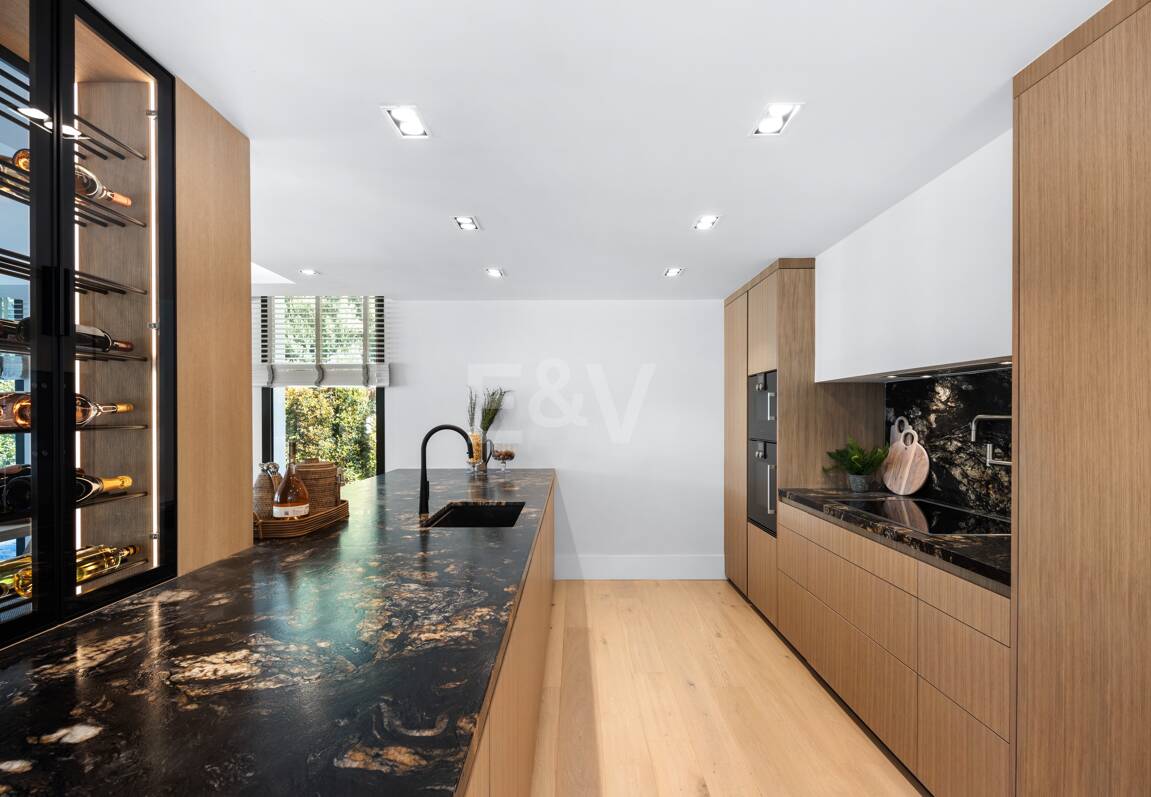 Villa de luxe à Nueva Andalucía dans un paradis de golf