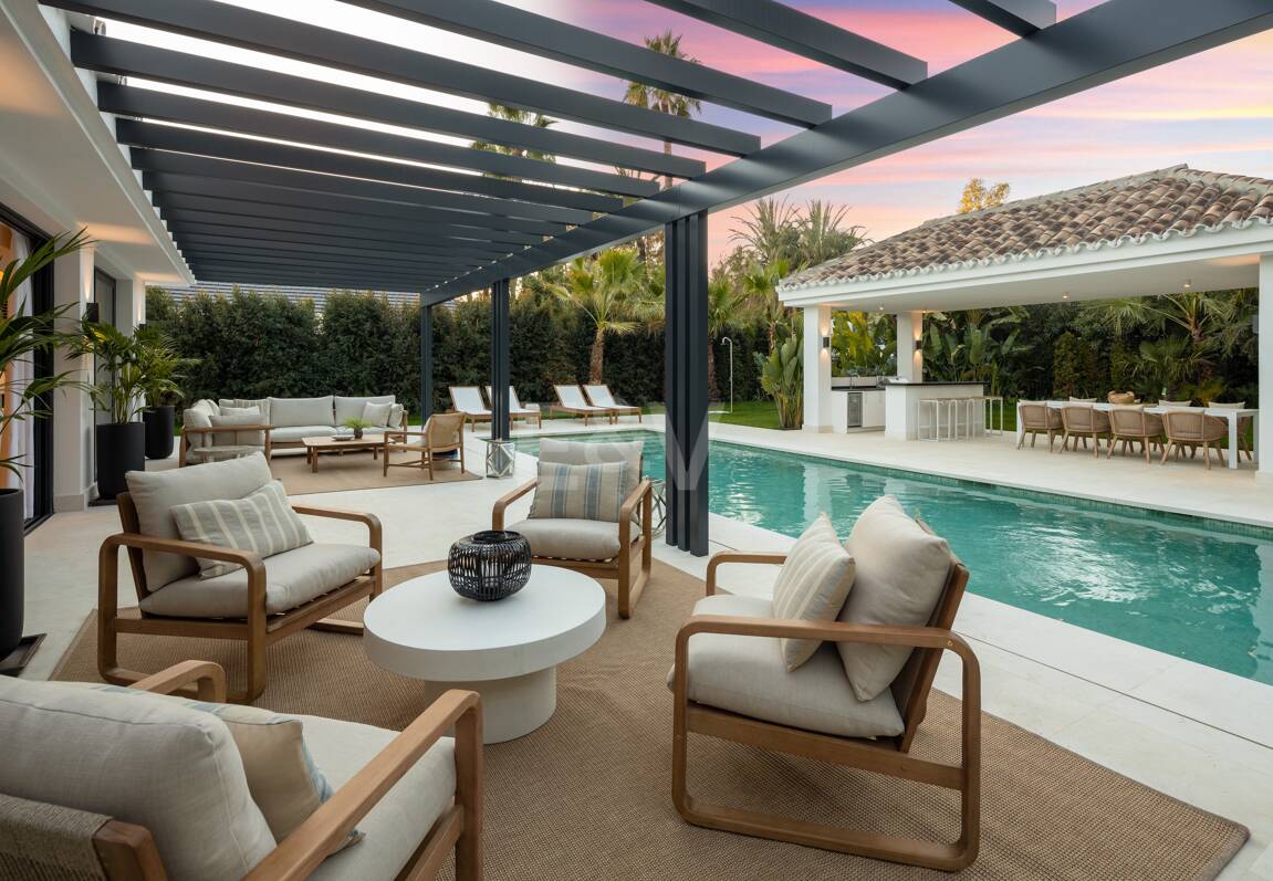 Villa de luxe à Nueva Andalucía dans un paradis de golf