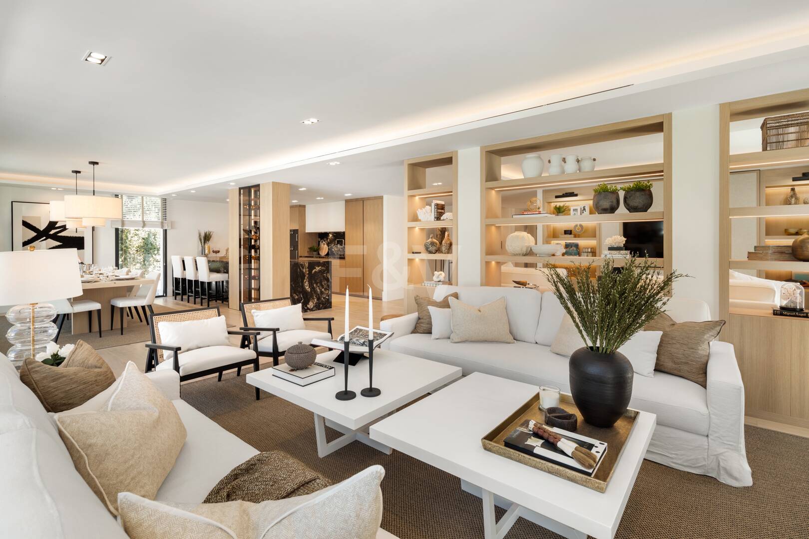 Villa de luxe à Nueva Andalucía dans un paradis de golf