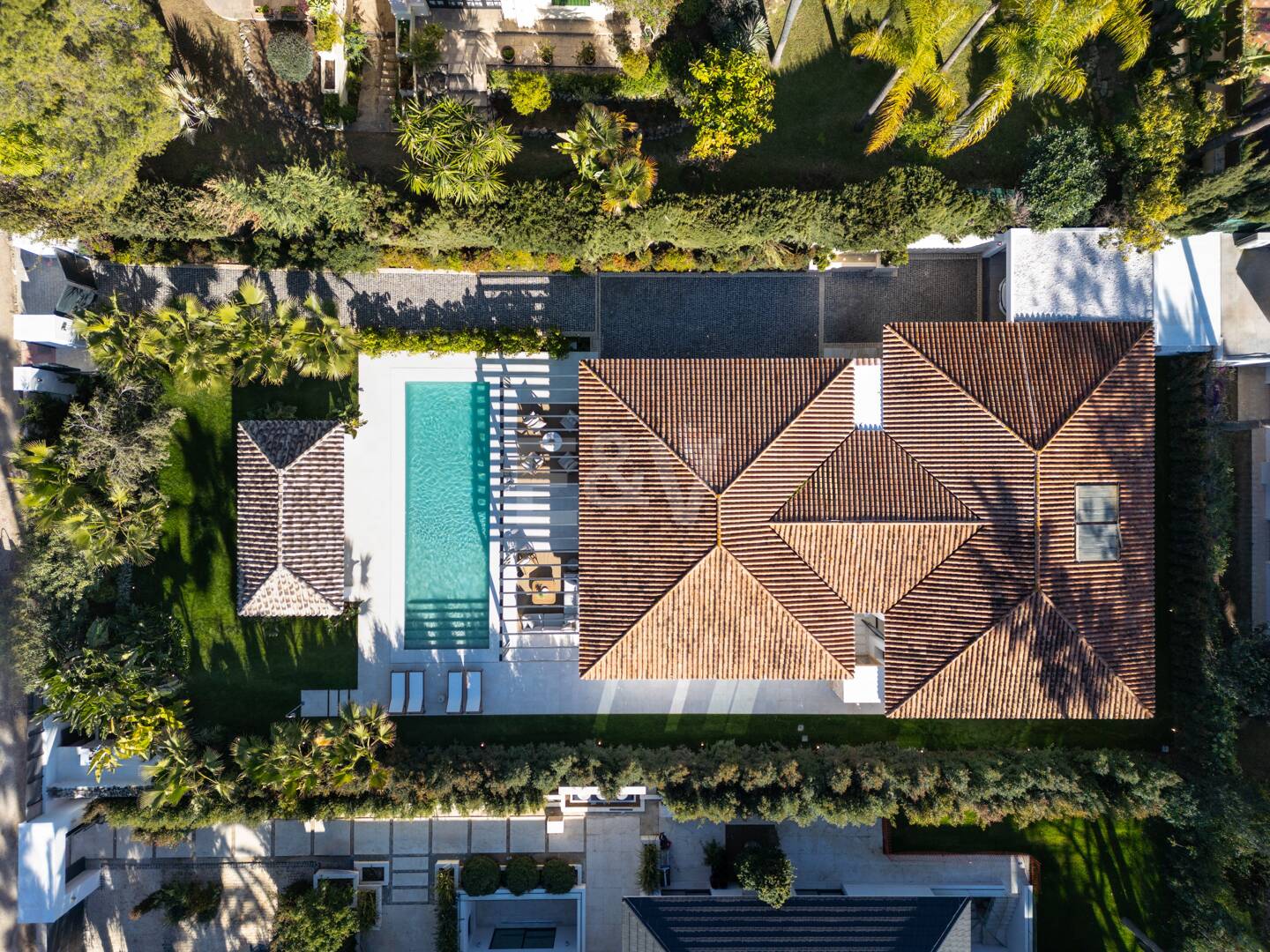 Villa de luxe à Nueva Andalucía dans un paradis de golf