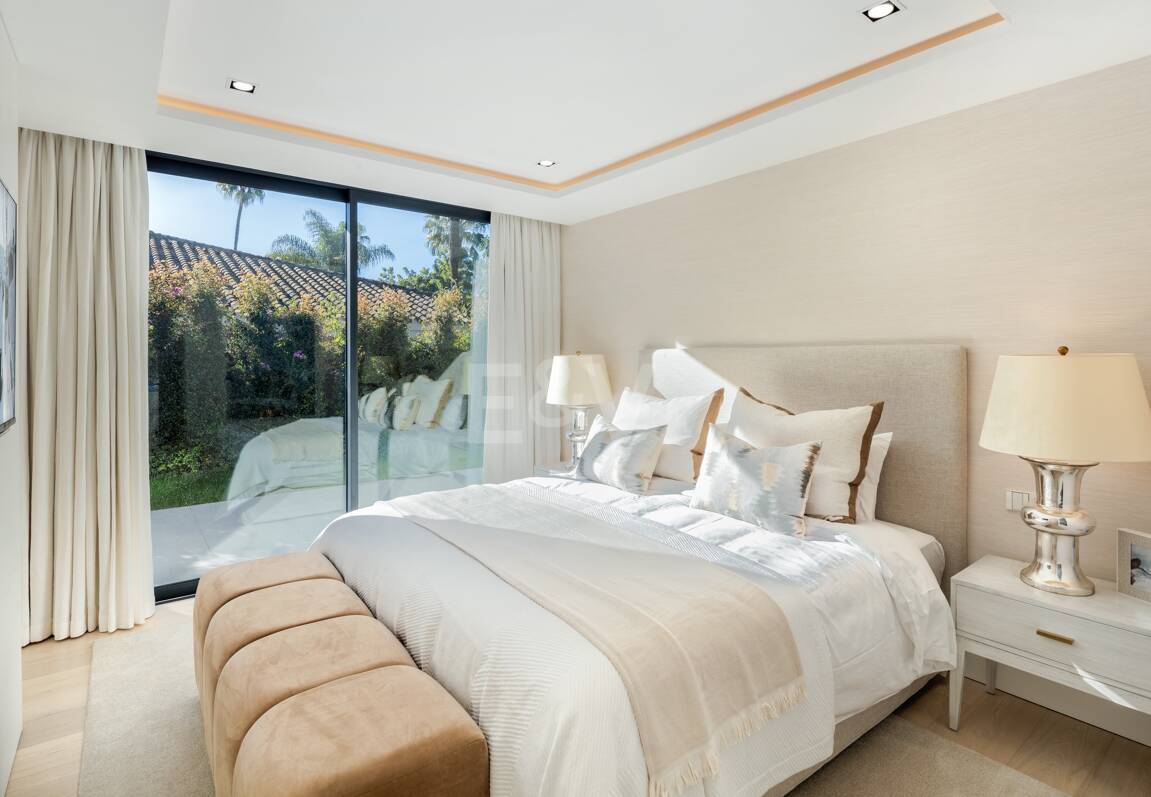 Villa de luxe à Nueva Andalucía dans un paradis de golf