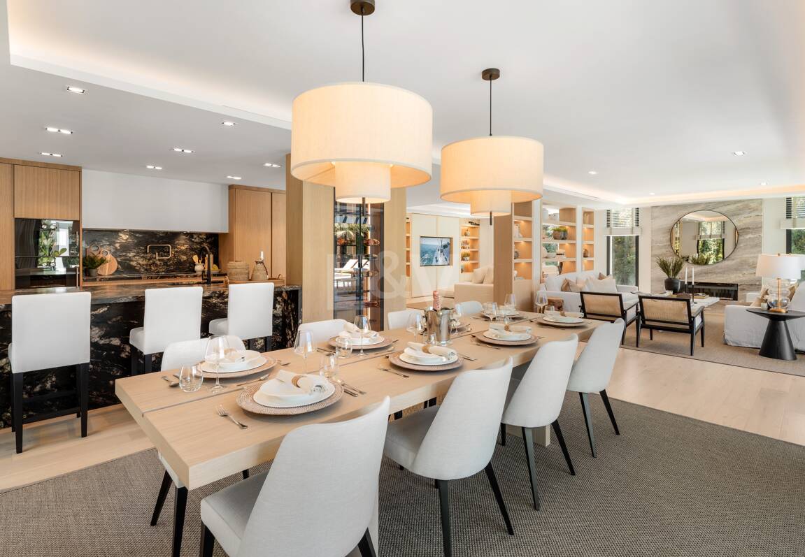 Villa de luxe à Nueva Andalucía dans un paradis de golf