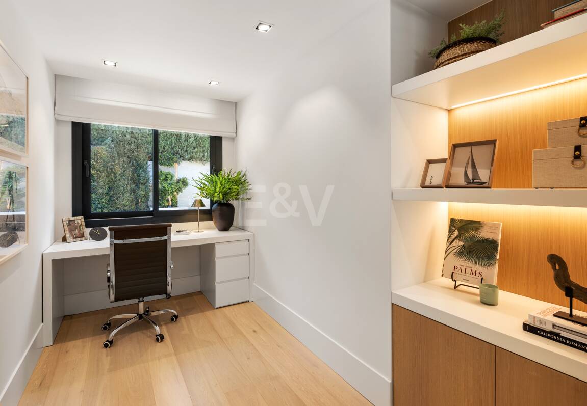 Villa de luxe à Nueva Andalucía dans un paradis de golf