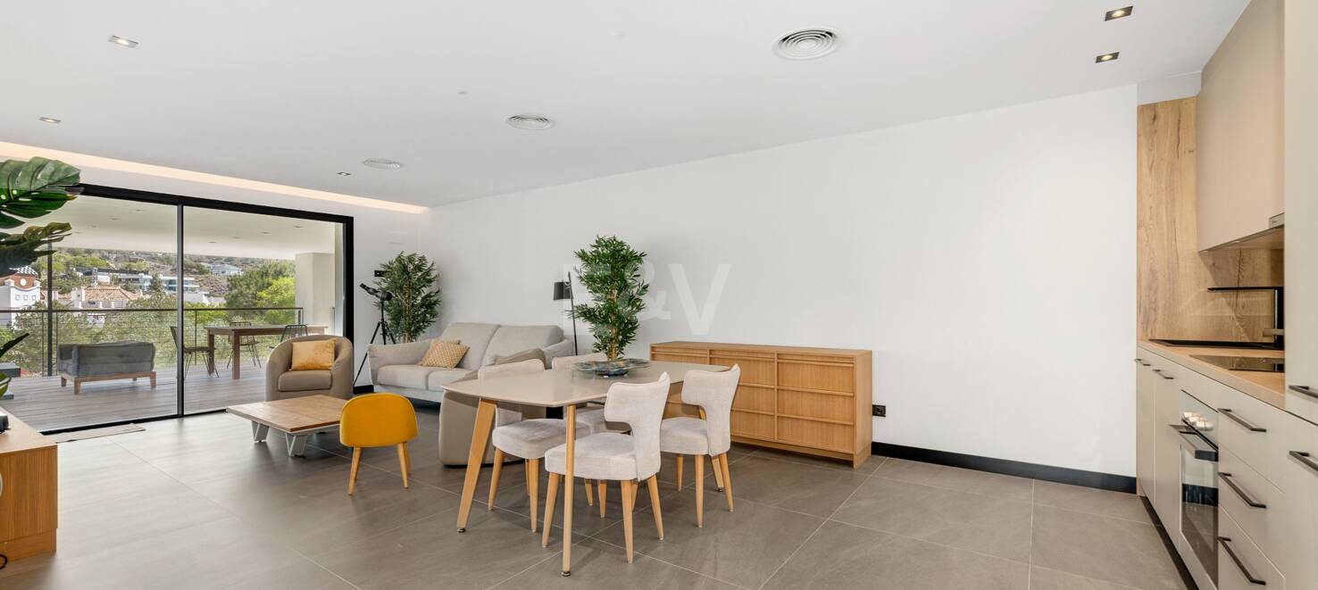 Modern villa with 360-degree views in Los Arqueros