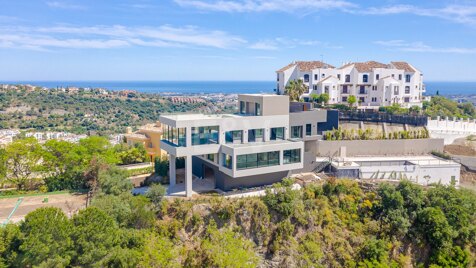 Moderne Villa mit 360-Grad-Blick in Los Arqueros