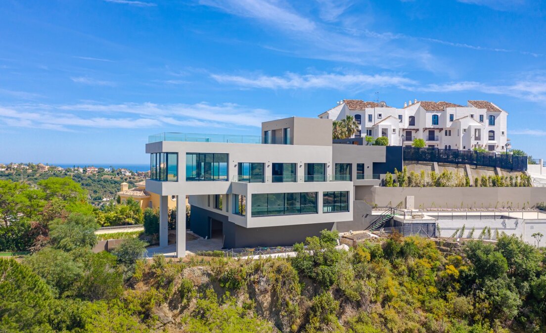 Moderne Villa mit 360-Grad-Blick in Los Arqueros