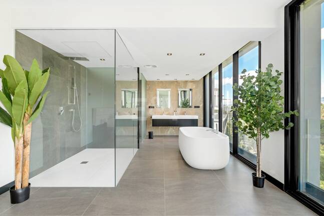 Villa moderna con vistas de 360 grados en Los Arqueros