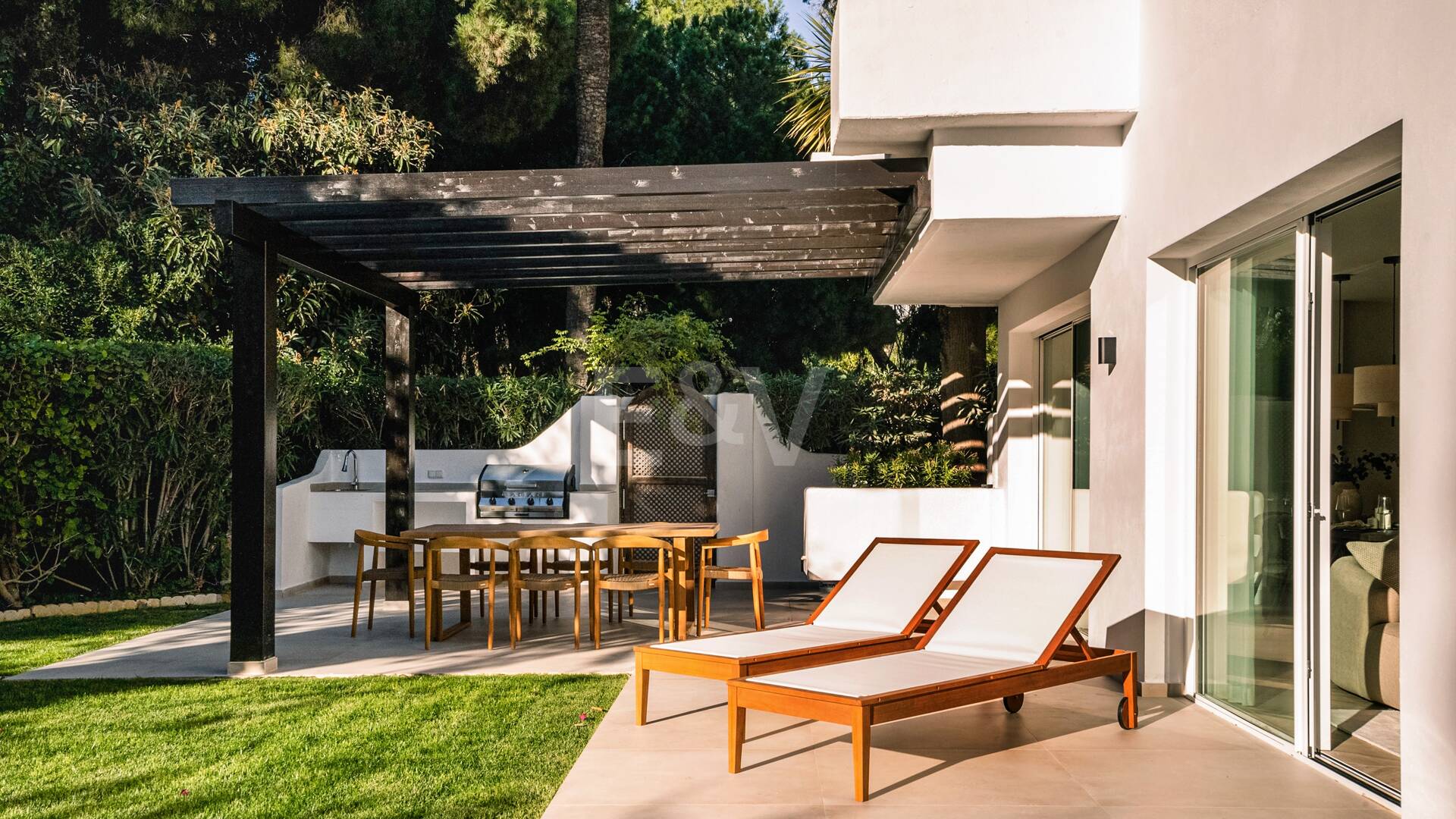 Einzigartige Gartenwohnung in Las Lomas de Marbella Club