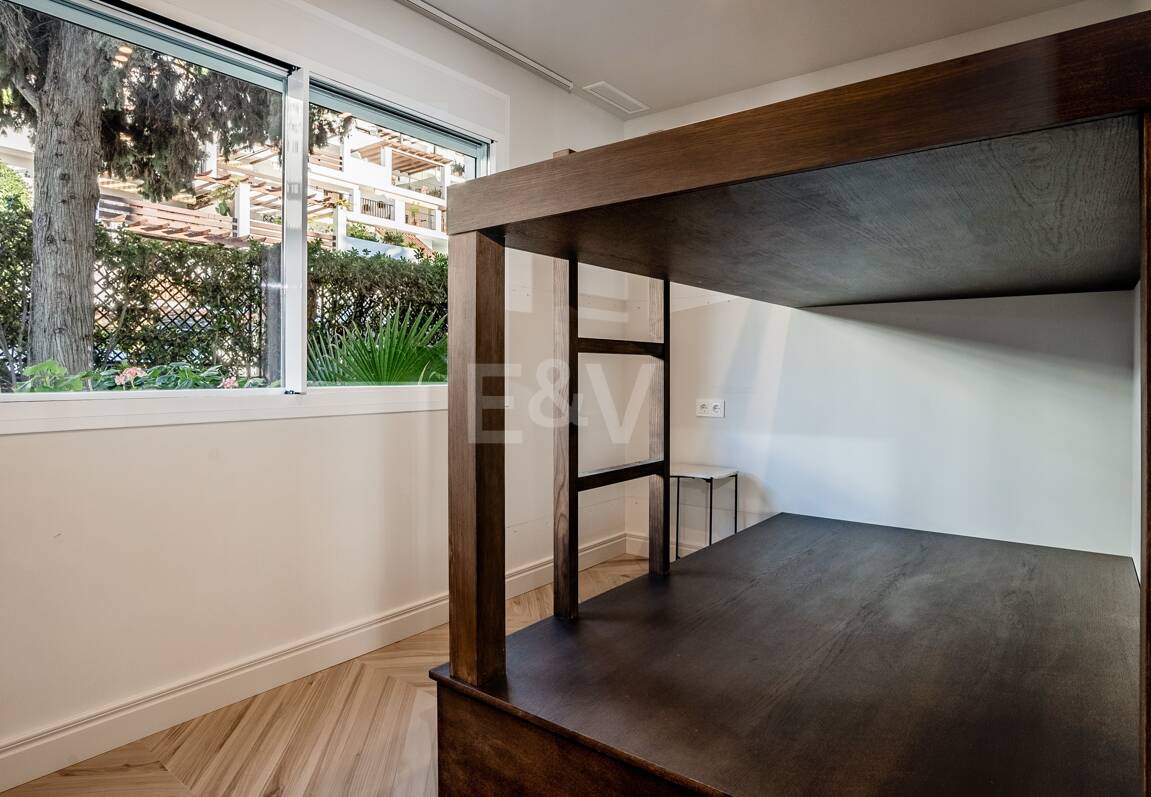 Einzigartige Gartenwohnung in Las Lomas de Marbella Club