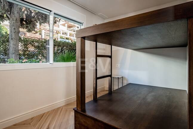 Einzigartige Gartenwohnung in Las Lomas de Marbella Club