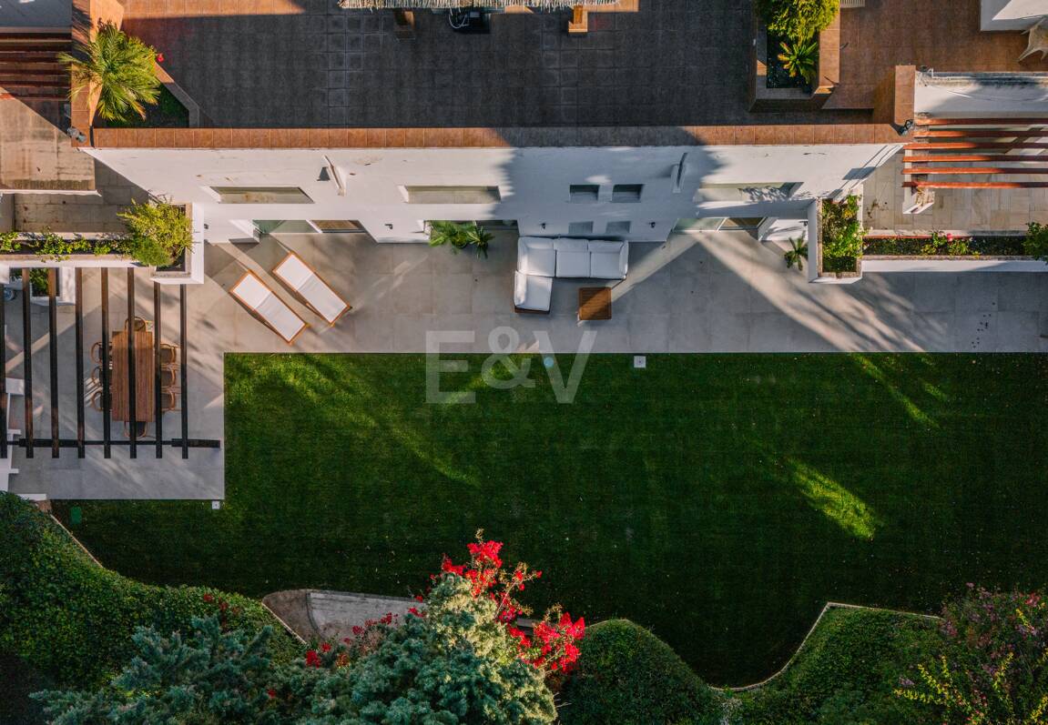 Einzigartige Gartenwohnung in Las Lomas de Marbella Club