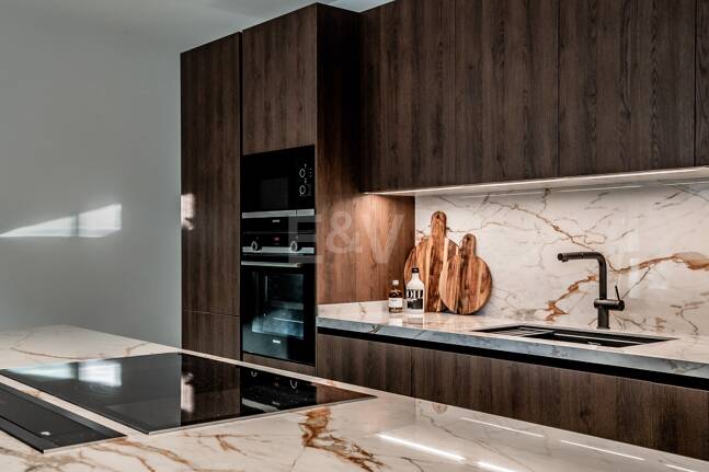 Einzigartige Gartenwohnung in Las Lomas de Marbella Club