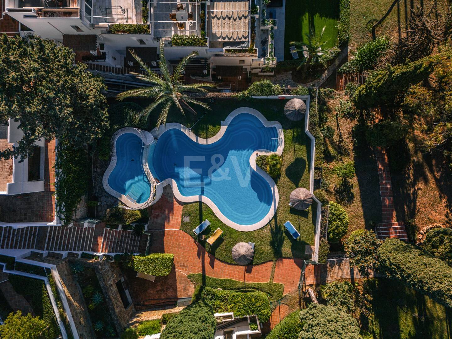 Einzigartige Gartenwohnung in Las Lomas de Marbella Club