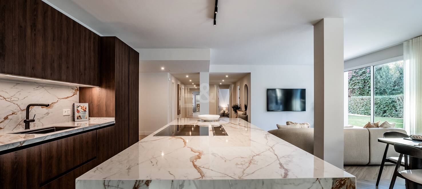 Unique Garden Apartment in Las Lomas de Marbella Club