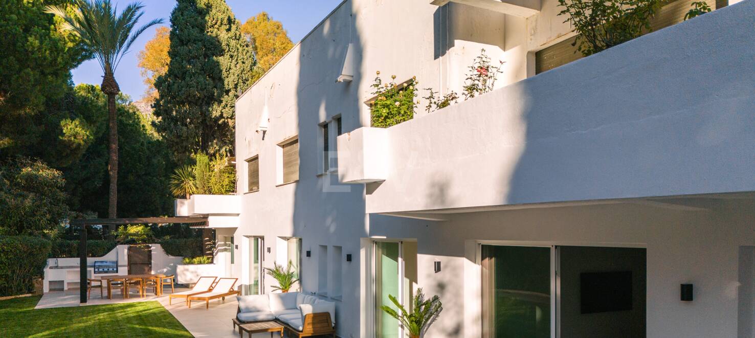 Unique Garden Apartment in Las Lomas de Marbella Club