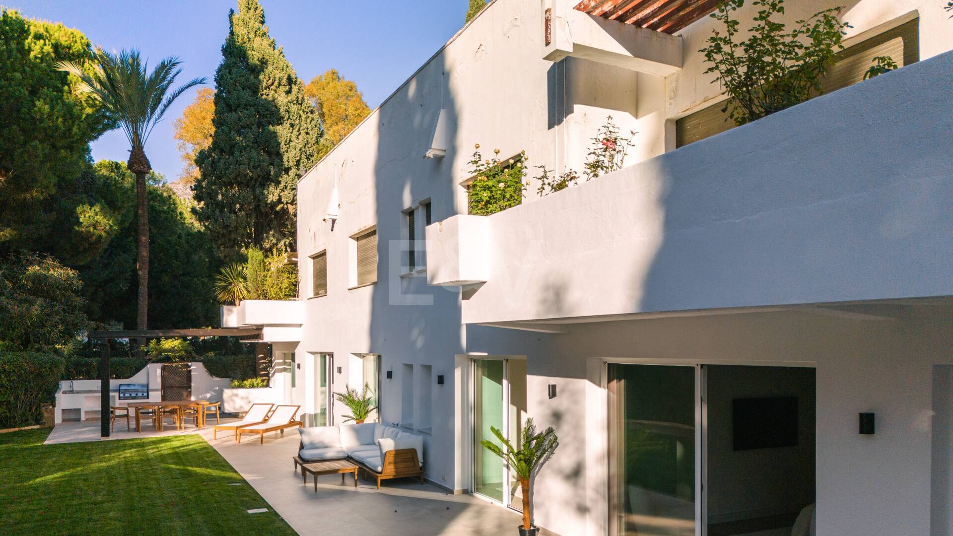 Einzigartige Gartenwohnung in Las Lomas de Marbella Club