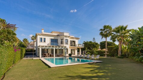 Villa élégante en front de mer à Las Chapas Playa