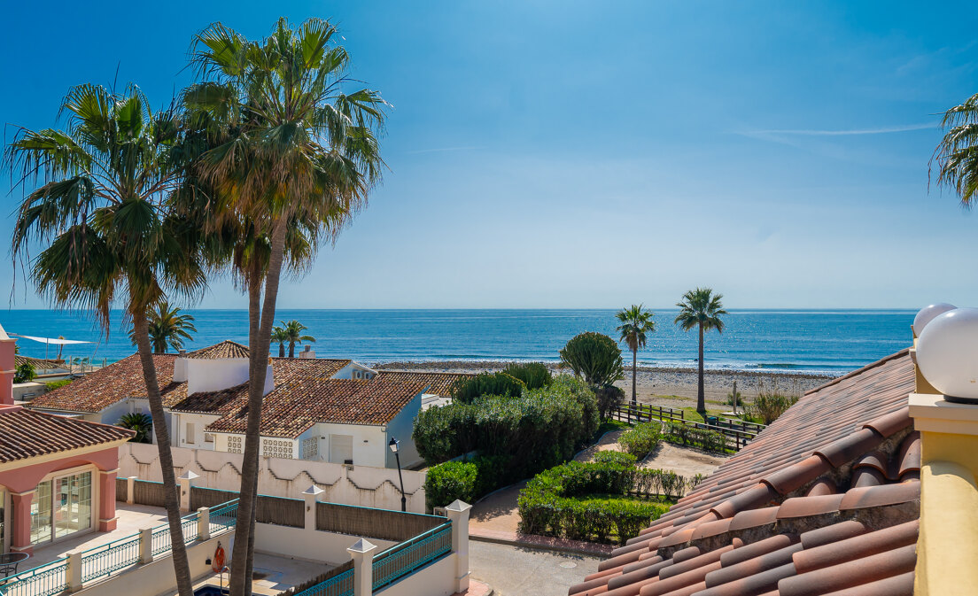 Exklusive Villa in Puerto Banus Exklusive Villa in Puerto Banus nur Schritte vom Stand entfernt mit Meerblickmit Meerblick und privatem pool