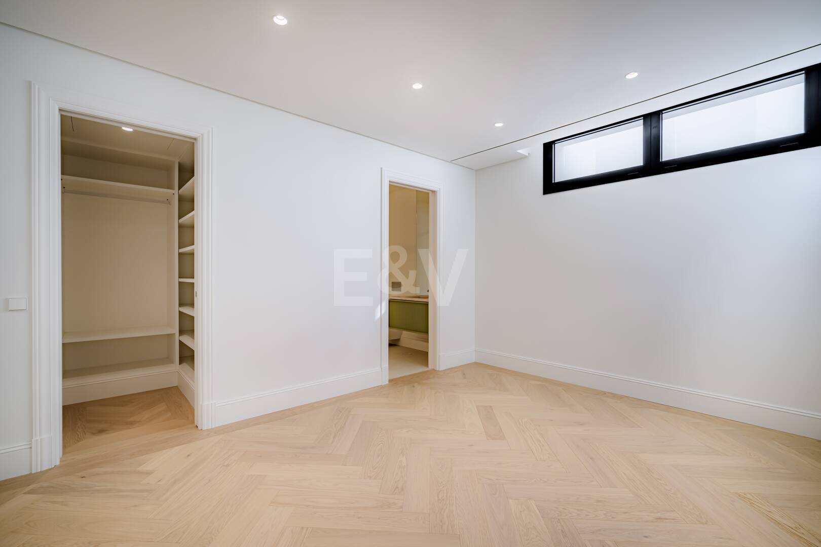 Excelente Villa nueva en la Cerquilla, Estilo provenzal francés