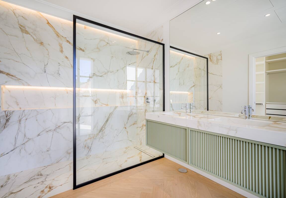 Top Newly Built Villa in La Cerquilla, french provencal style