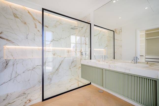 Top Newly Built Villa in La Cerquilla, french provencal style