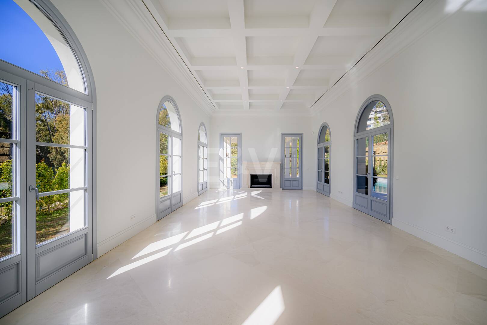 Excelente Villa nueva en la Cerquilla, Estilo provenzal francés