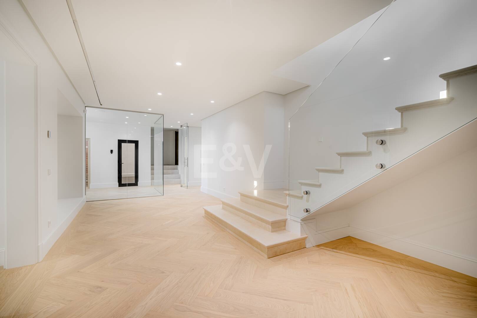 Excelente Villa nueva en la Cerquilla, Estilo provenzal francés