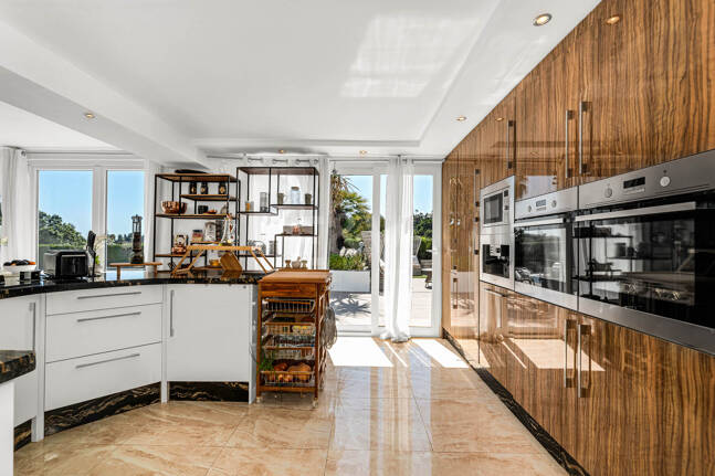 Elegant Villa with Sea Views & Touristic Licence