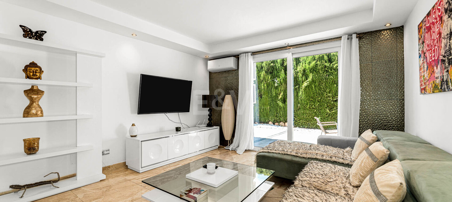 Villa till salu i Elviria, Marbella Öst
