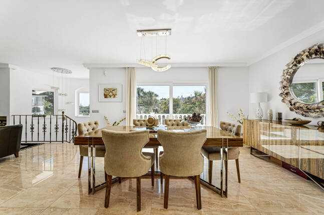 Elegant Villa with Sea Views & Touristic Licence